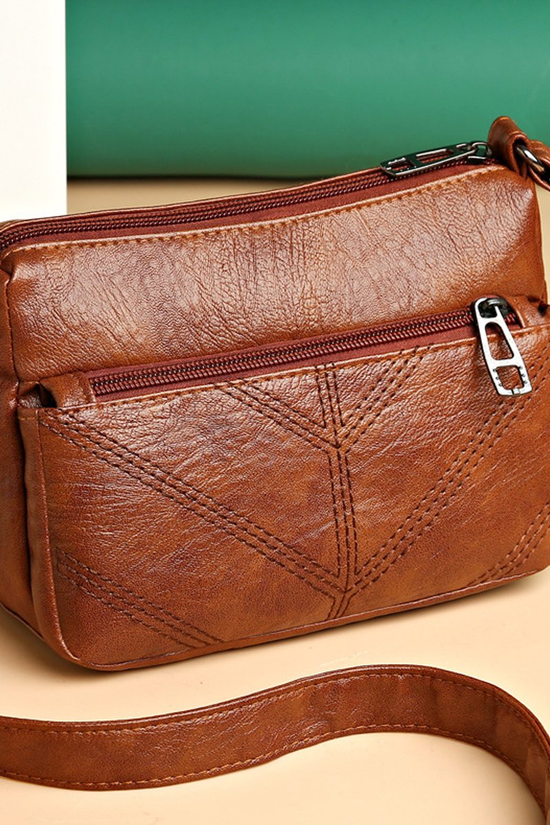 SOFT LEATHER SQUARE MESSENGER BAG