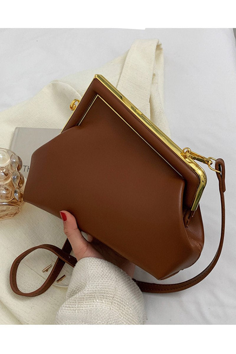 POINTED CLIP SIMPLE CROSS BODY BAG