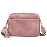 TASSEL DETAILED SQUARE SHOULDER BAG
