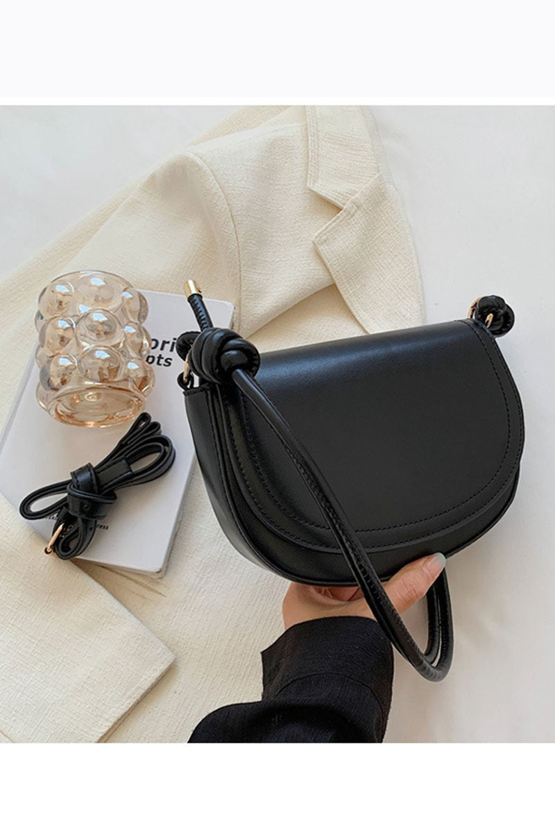 LEATHER RETRO BUCKLE SHOULDER BAG