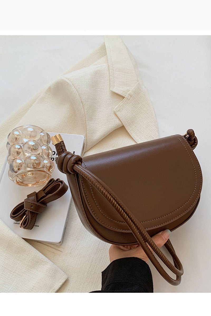 LEATHER RETRO BUCKLE SHOULDER BAG