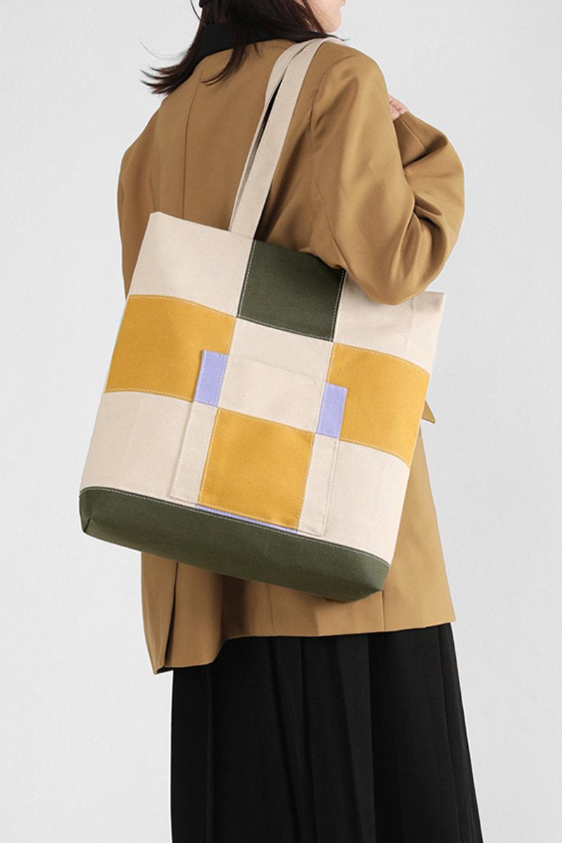 PLAID PATTERN CANVAS SHOULDER BAG