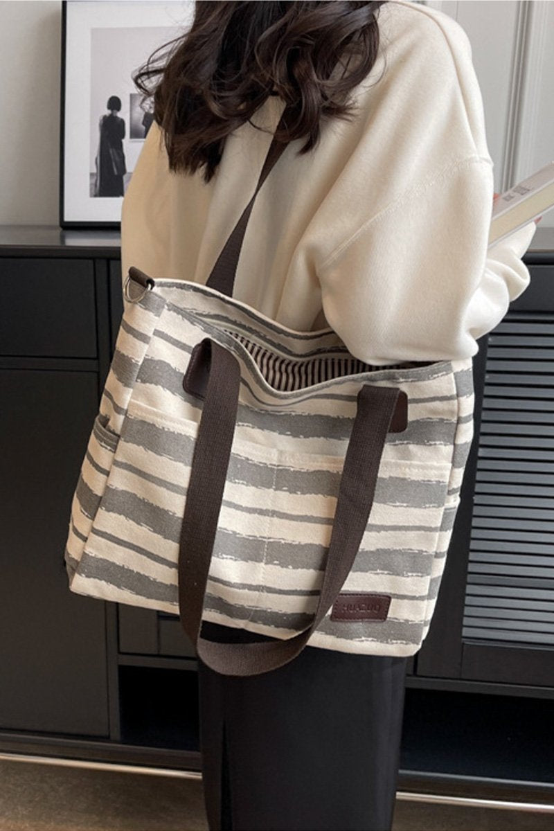 STRIPE SQUARE SHOPPERS BAG