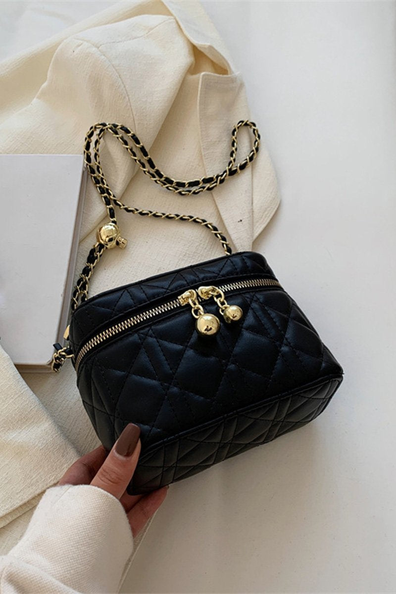 QUILTED ZIPPER BOX HANDLE CROSS CHAIN BAG