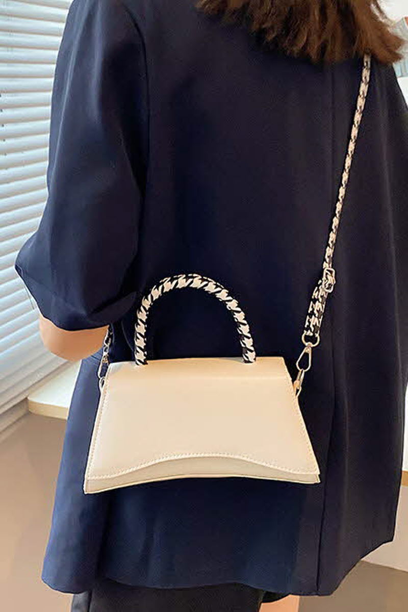 ONE SHOULDER MESSENGER SMALL SQUARE BAG