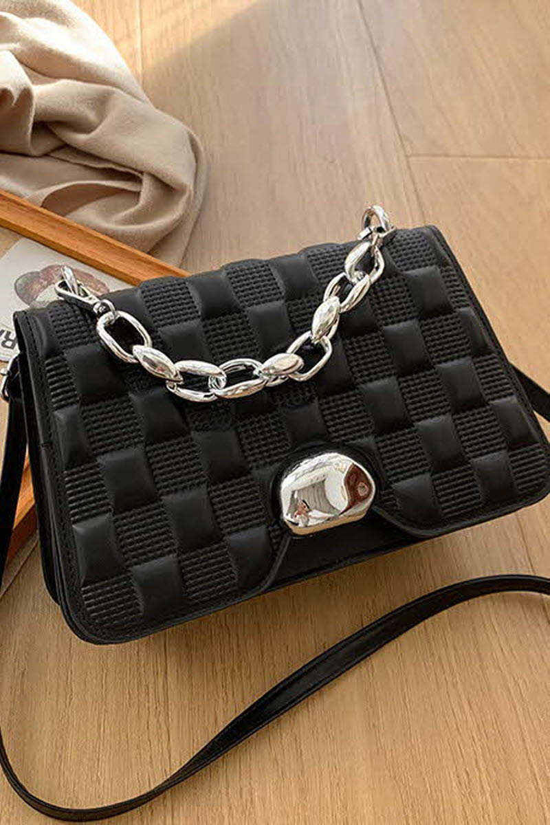 CASUAL EMBOSSED SMALL SQUARE BAG