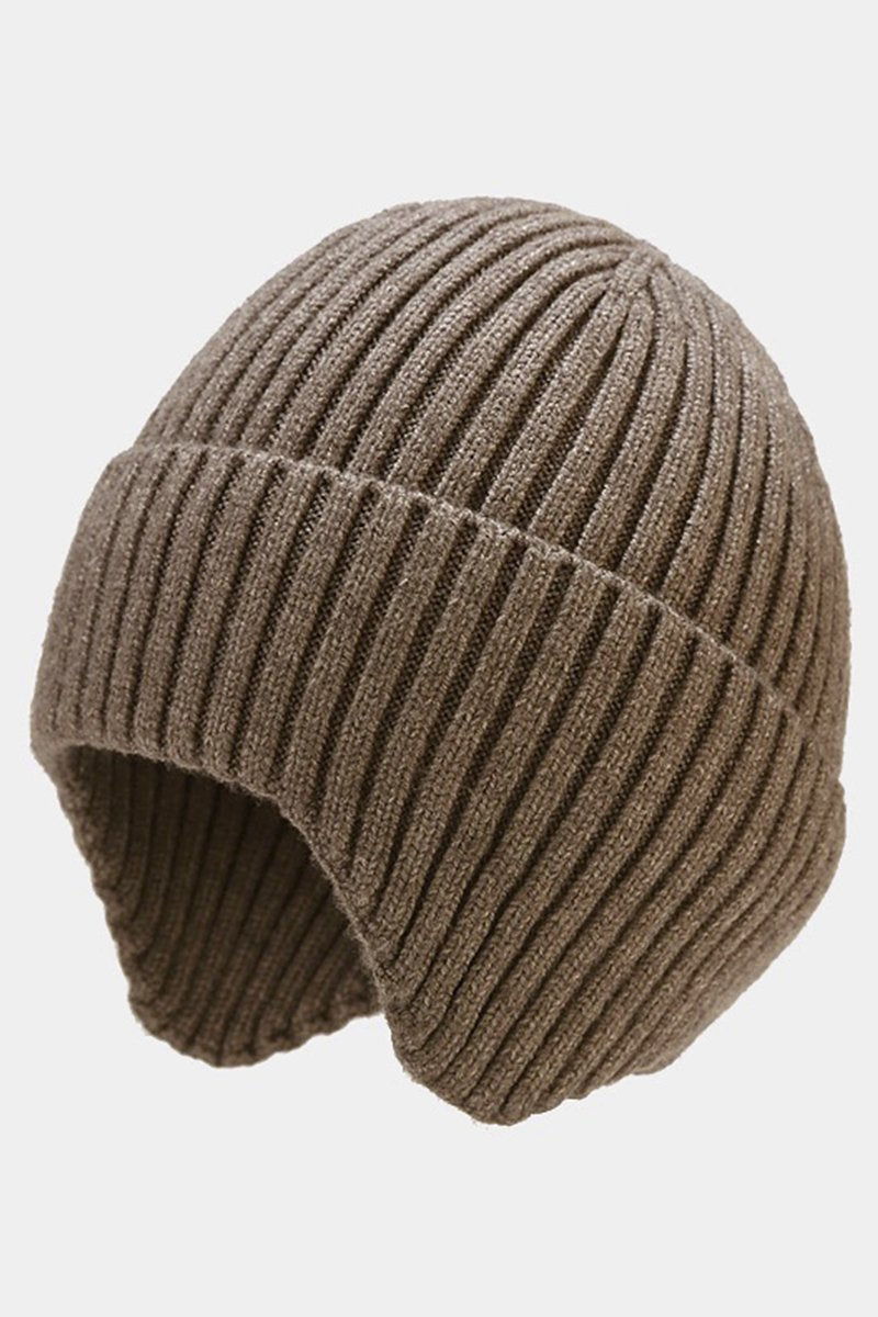 KNITTED SOLID CASUAL BEANIE