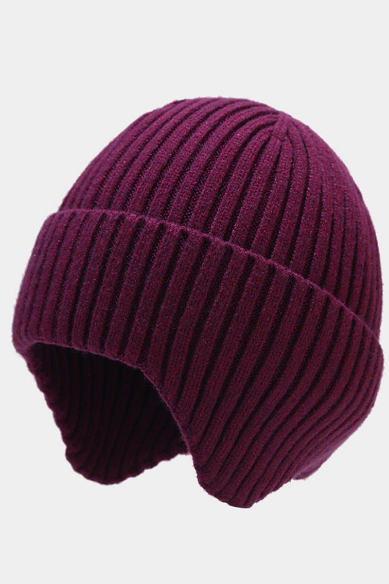 KNITTED SOLID CASUAL BEANIE