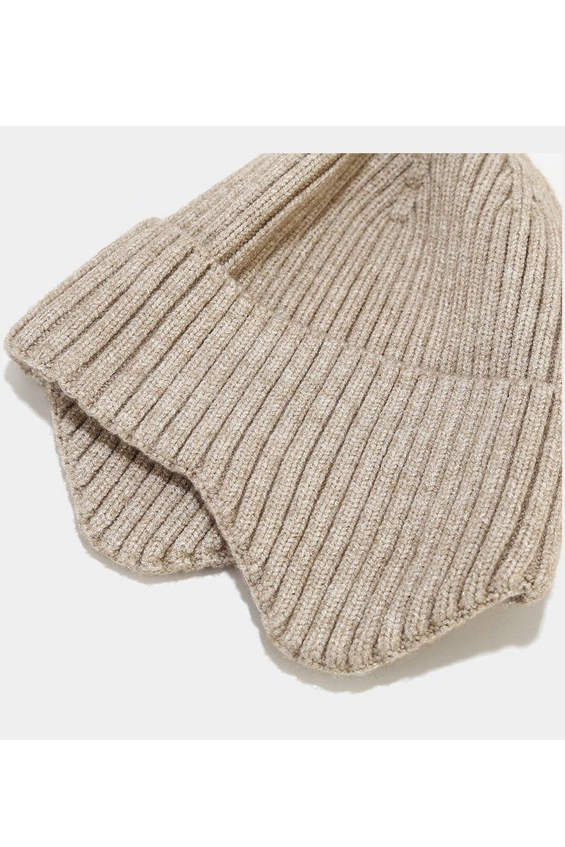 KNITTED SOLID CASUAL BEANIE