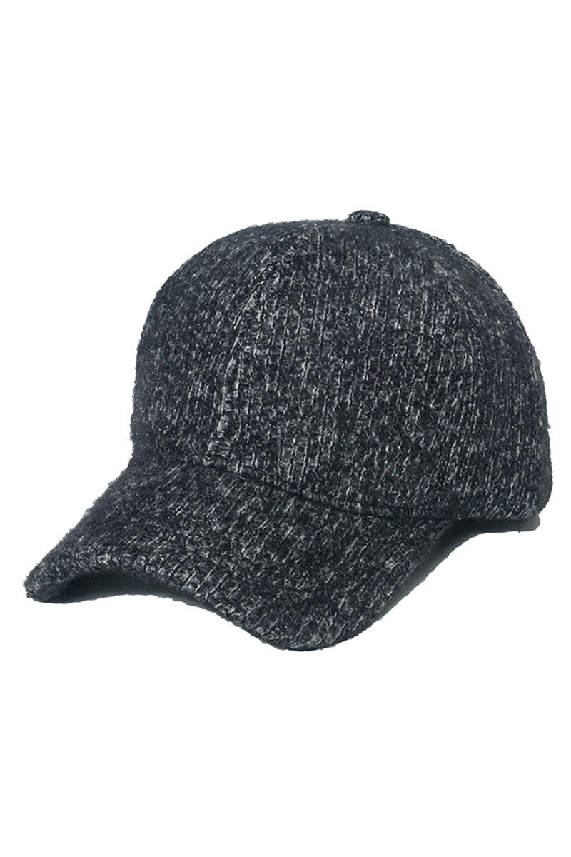 KNITTED GOLD AND SILVER BLEND BASEBALL CAP