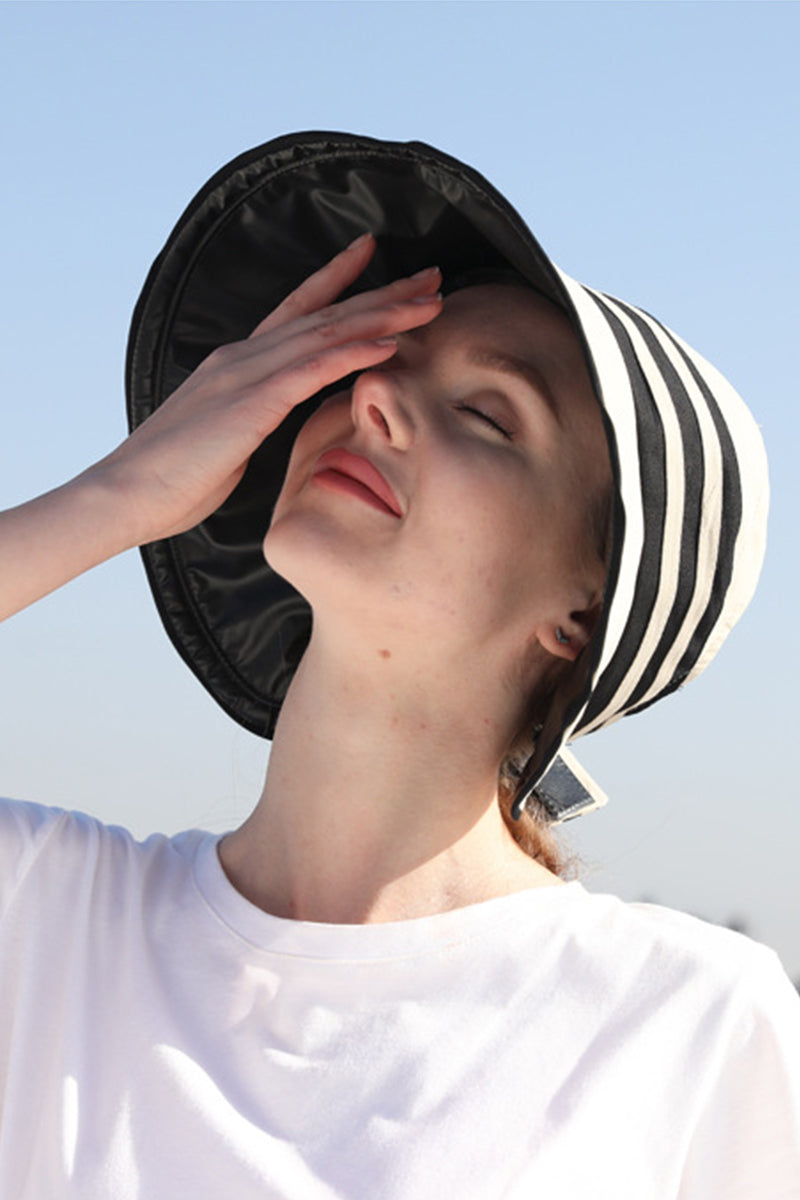 STRIPED PATTERN SUN VISOR HAT