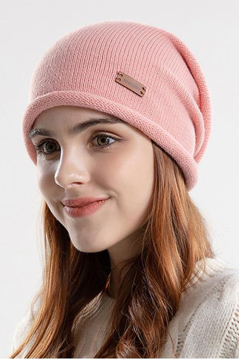 WOMEN LETTER LABEL DECOR BEANIE