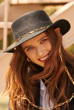 WOMEN WIDE-BRIMMED WARM CHAIN COWBOY HAT