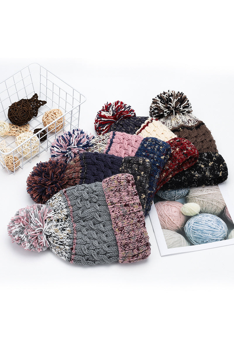 WOMEN COLOR MATCHING KNITTED SOFT HAT WITH BALL