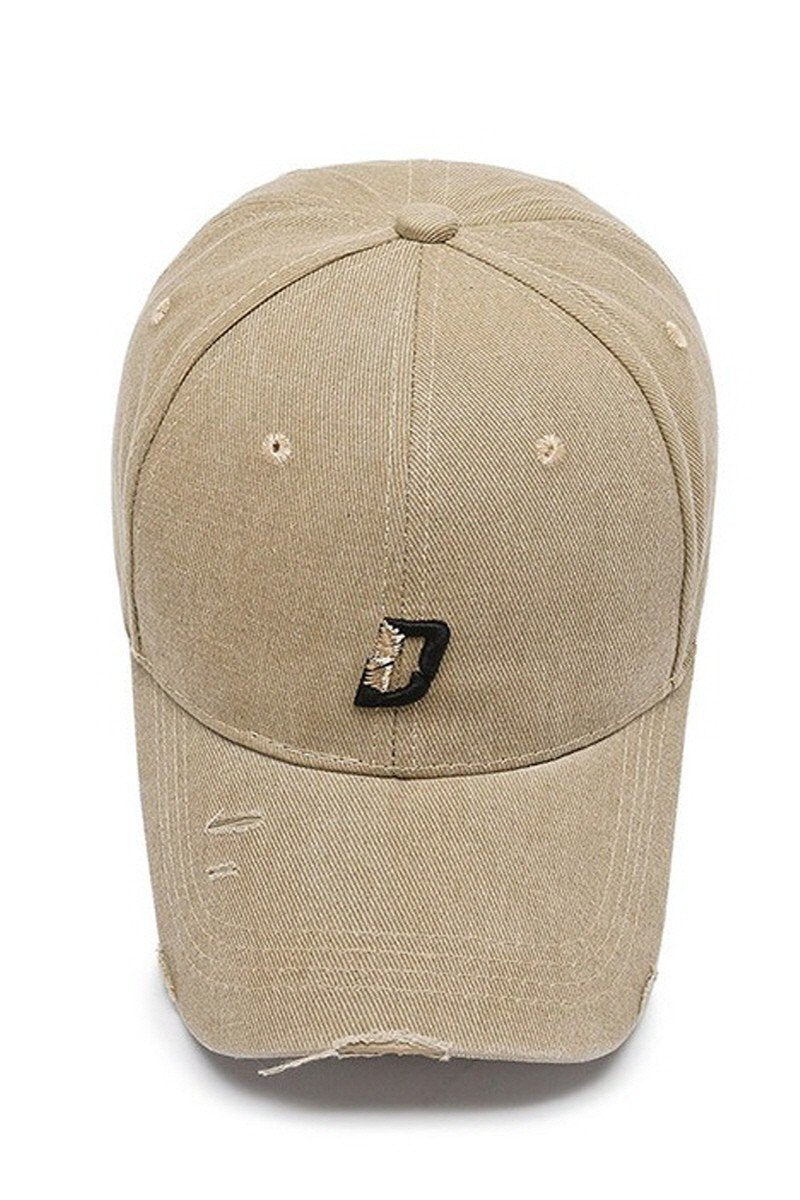 HOLE LETTER FASHION BASEBALL CAP