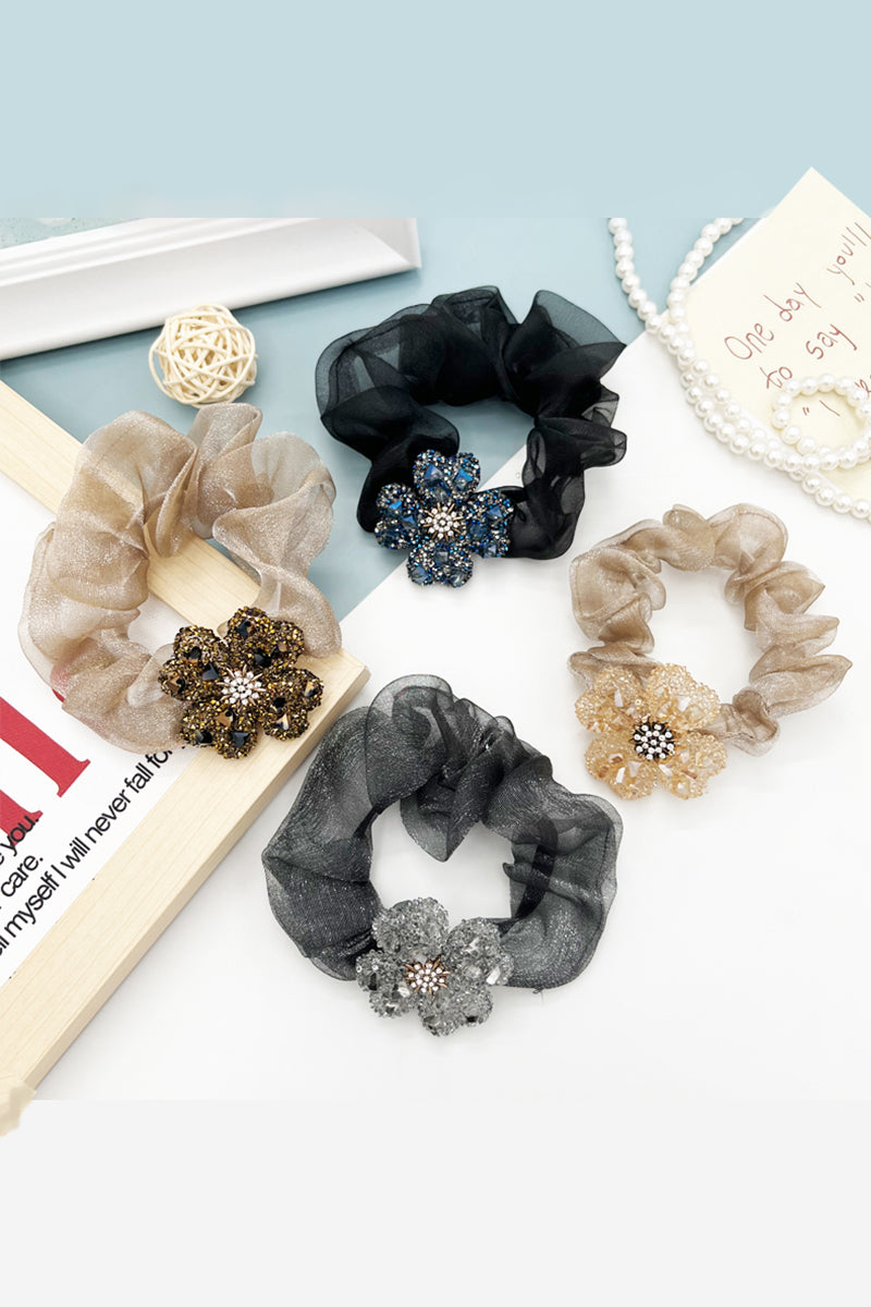 FOUR LEAF CLOVER FLASH DRILL DECOR TONE SCRUNCHIE