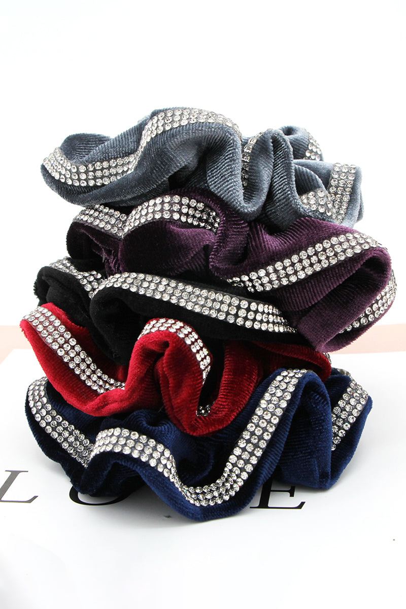 SOLID COLOR VELVET SCRUNCHIE