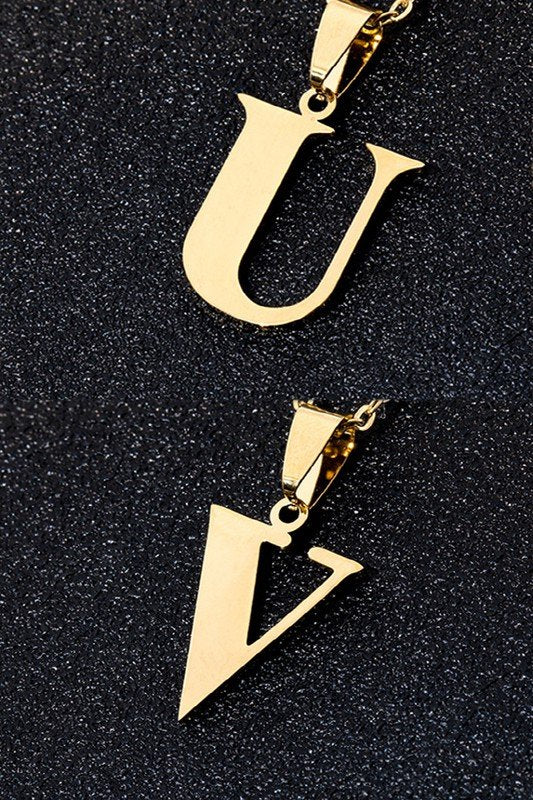 TRENDY INITIAL PENDANT NECKLACE