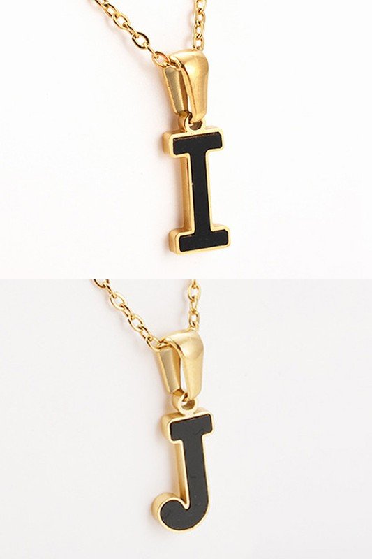 ALPHABET PENDANT FASHION NECKLACE