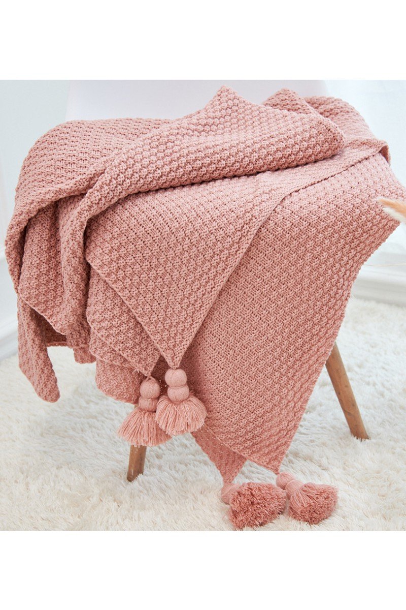 TASSEL PLAID KNIT TRENDY BLANKET, SIZE : 51.2″ X 66.9″