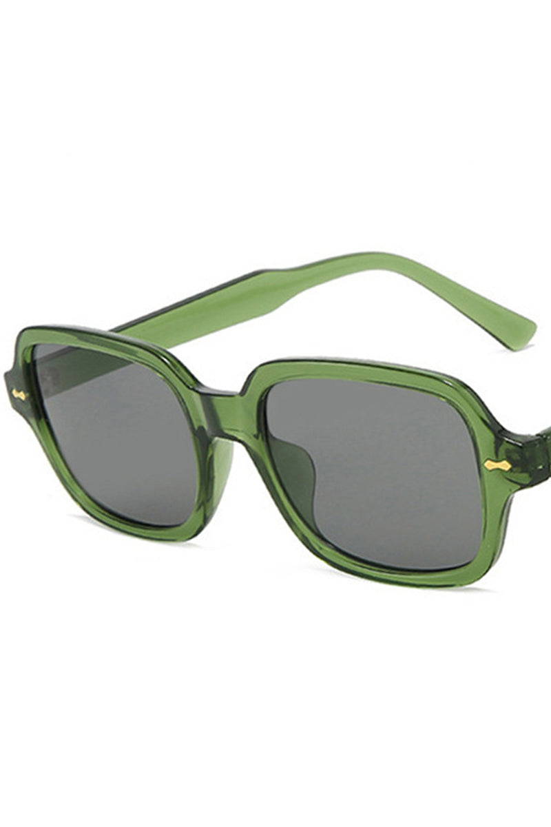 WILD RETRO SUNGLASSES