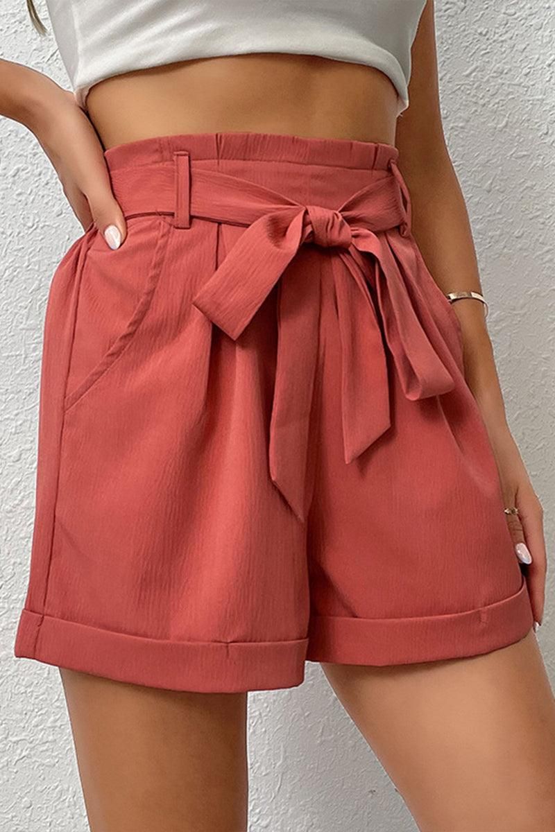 ROLL UP BOTTOM BELTED SHORT PANTS - Doublju