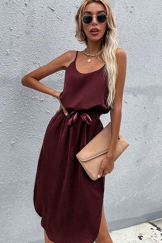 PURE COLOR BAG HIP SPLIT SLING DRESS - Doublju