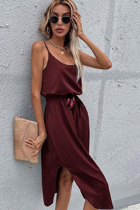 PURE COLOR BAG HIP SPLIT SLING DRESS - Doublju