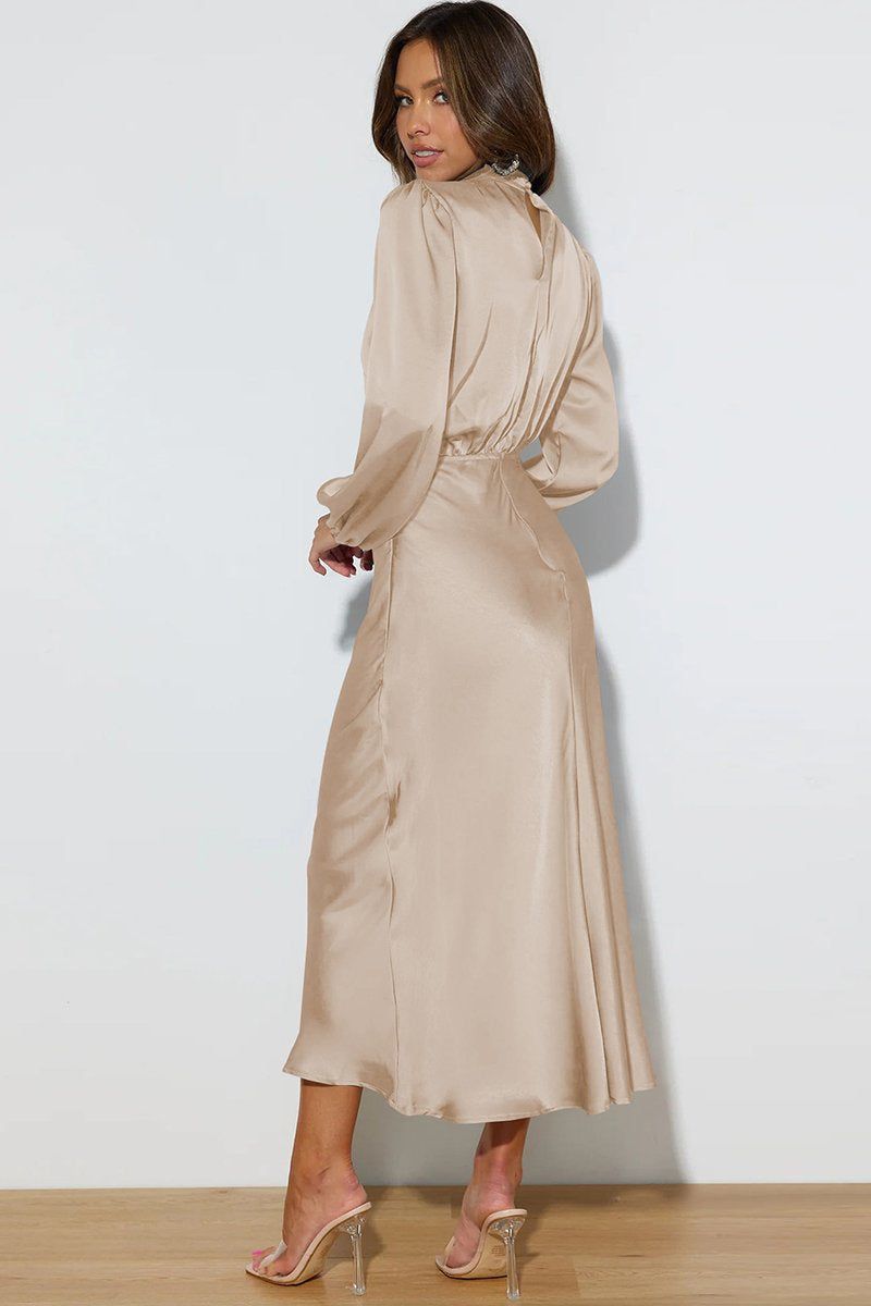 SATIN LONG SLEEVED LOOSE MAXI DRESS