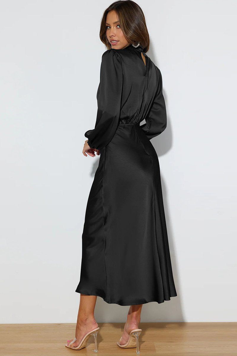 SATIN LONG SLEEVED LOOSE MAXI DRESS