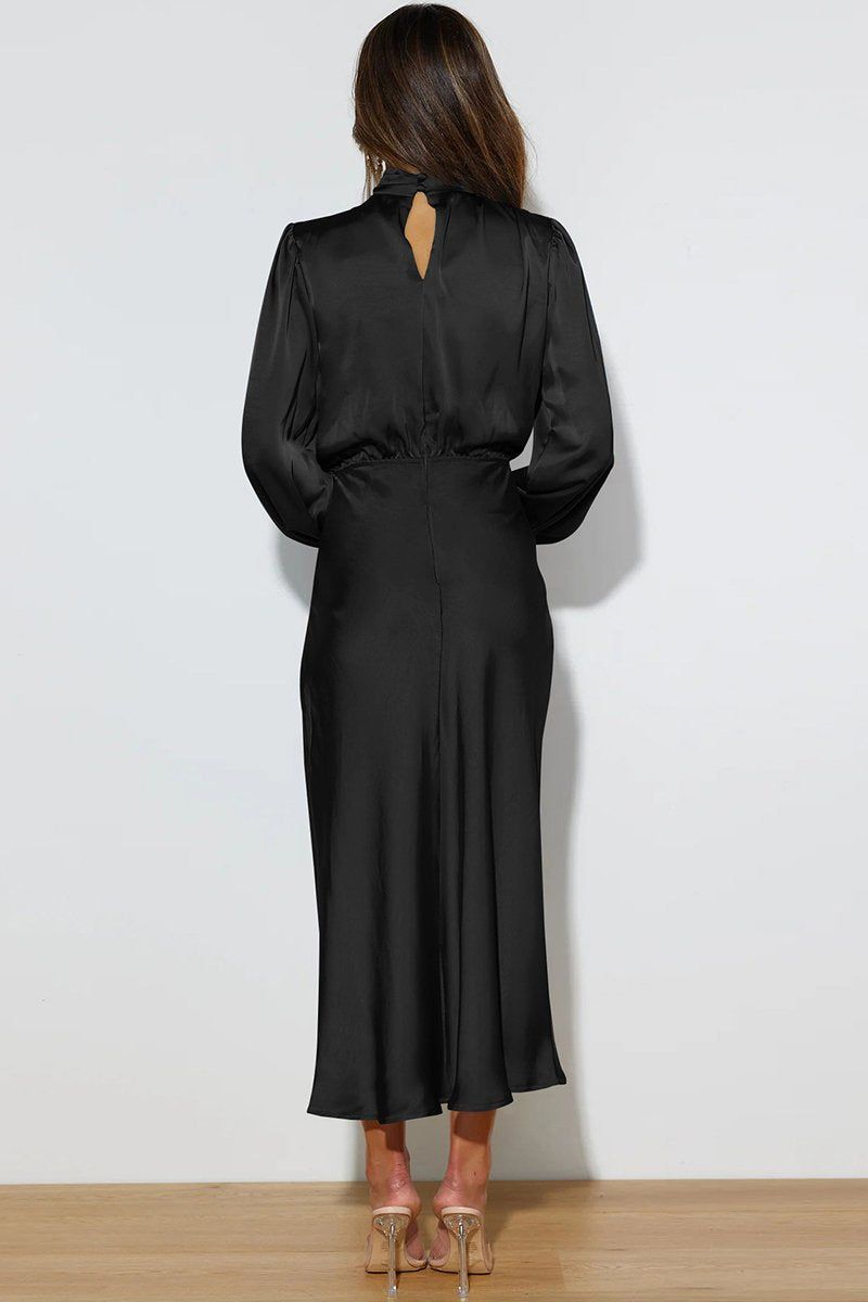 SATIN LONG SLEEVED LOOSE MAXI DRESS