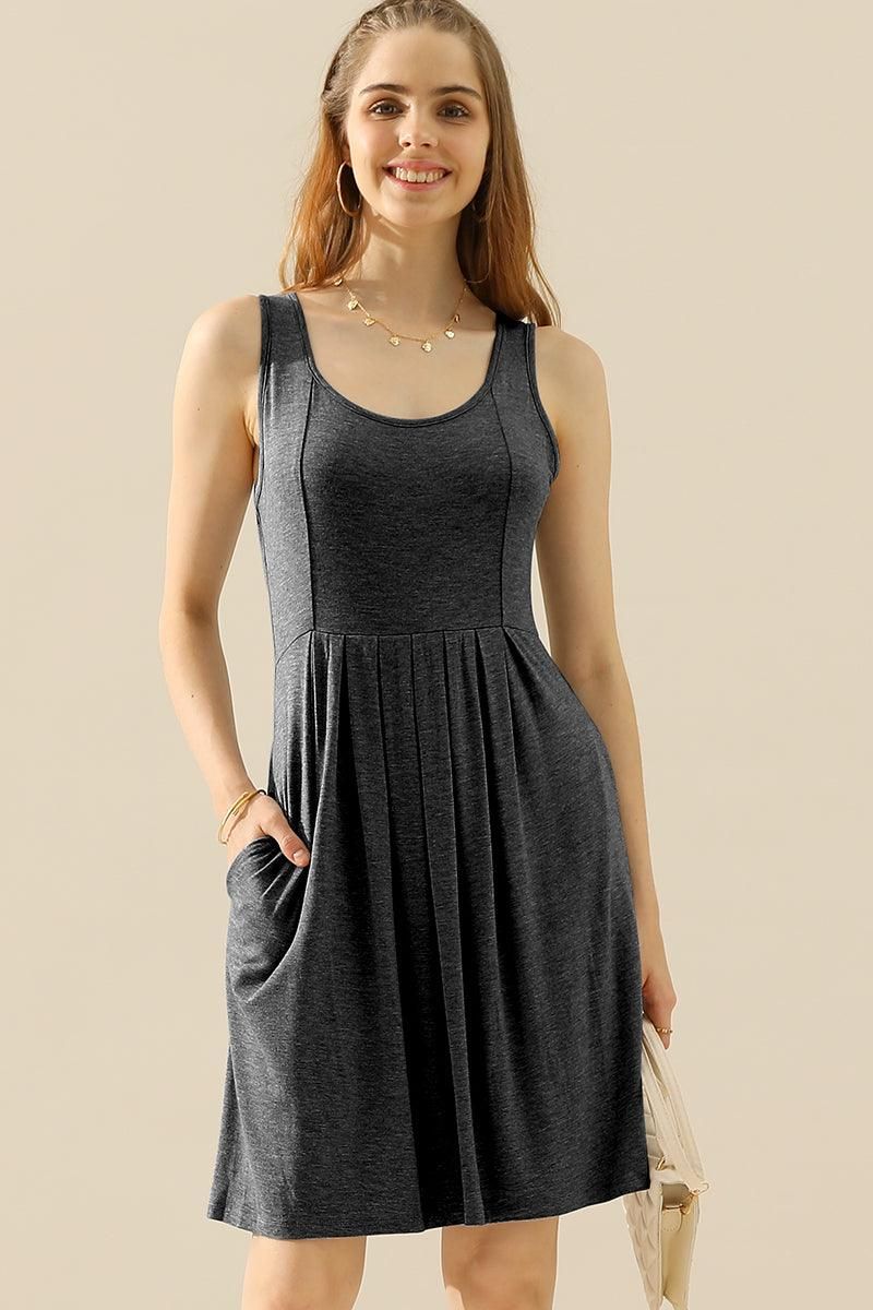 CASUAL SLEEVELESS PLEATED POCKETS DRESSES - Doublju