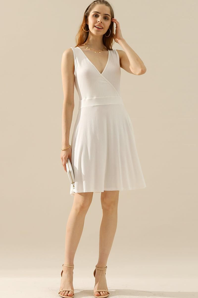 DEEP V NECK SLEEVELESS SWING FLOUNCE DRESSES - Doublju