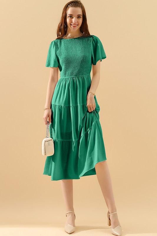 SHORT BELL SLEEVE CREW NECK SWING DRESS - Doublju