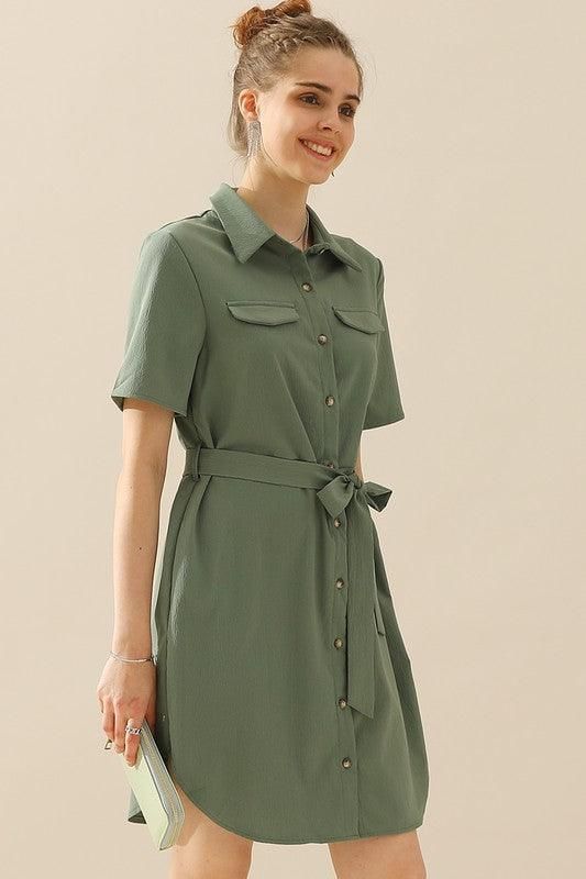 COLLAR NECK TIED WAIST SHORT SLEDRESS - Doublju