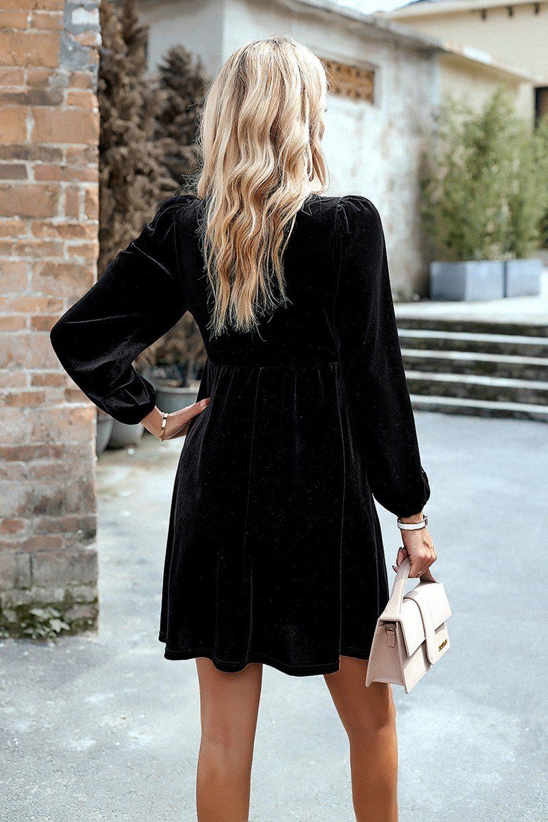 VELVET SQUARE NECK FLUTTER PUFF SLEEVE DRESS