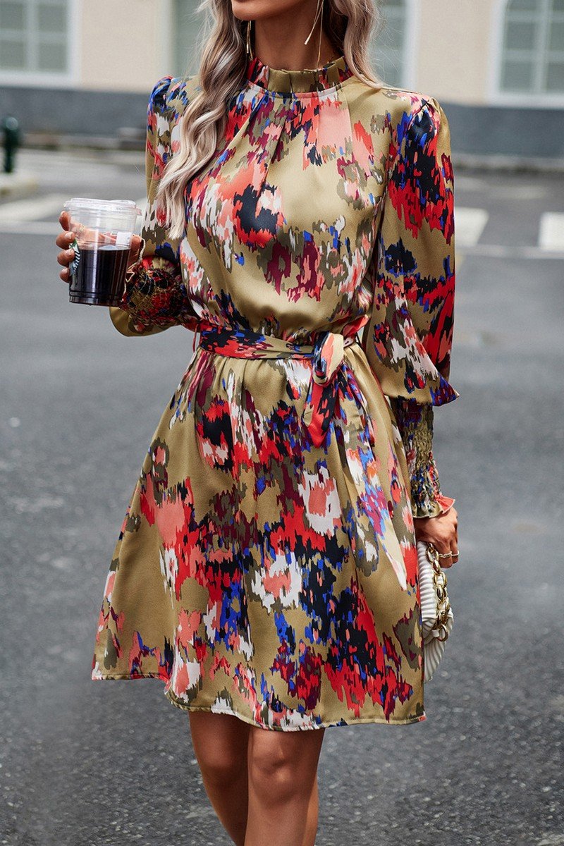 WOMEN SHIRRED HIGH NECK BELTED PRINTING DRESS