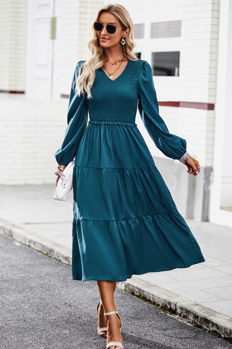 WOMEN SMOCKED LONG SLEEVE TIERED CAKE FLOWY DRESS