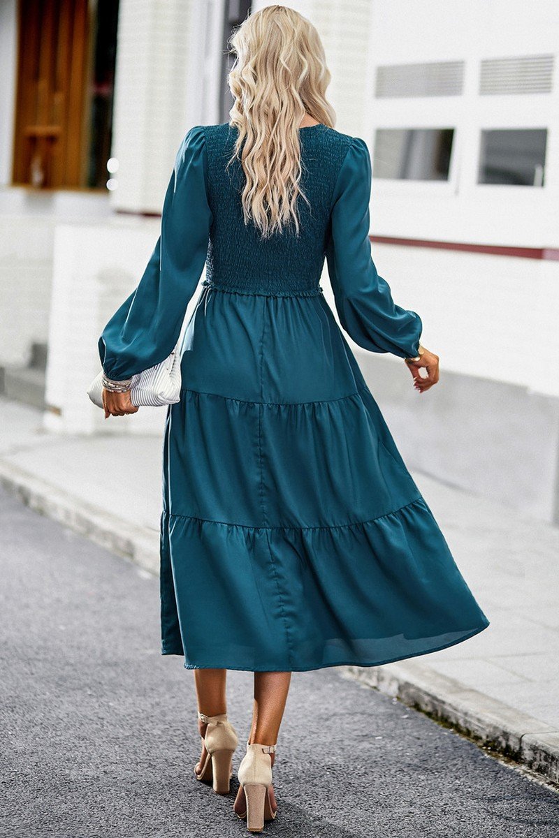 WOMEN SMOCKED LONG SLEEVE TIERED CAKE FLOWY DRESS