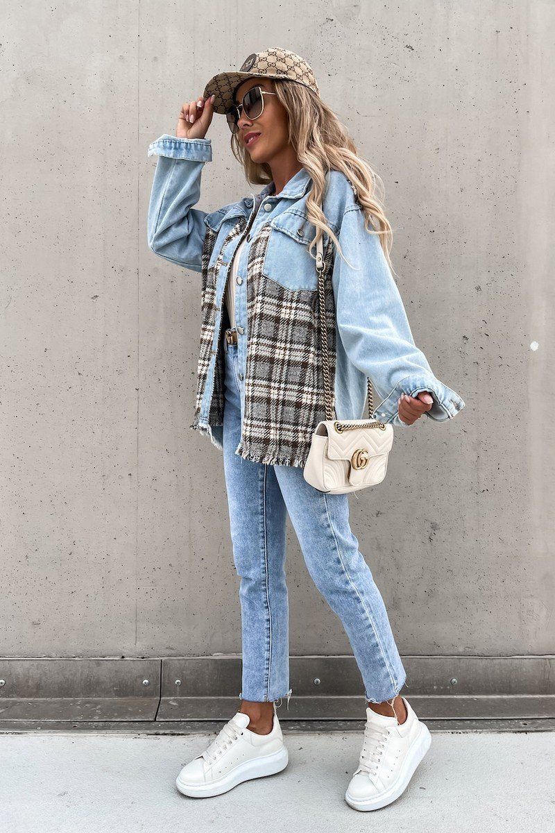 WOMEN DENIM PATCHWORK PLAID JACKET
100% POLYESTER
SIZE S(2)-M(2)-L(2)-XL(2)
MADE IN CHINA