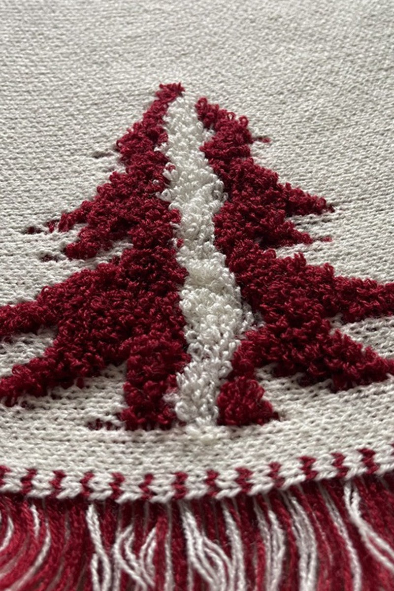 KNITTED CHRISTMAS CEDAR TWO-COLOR TREE SKIRT