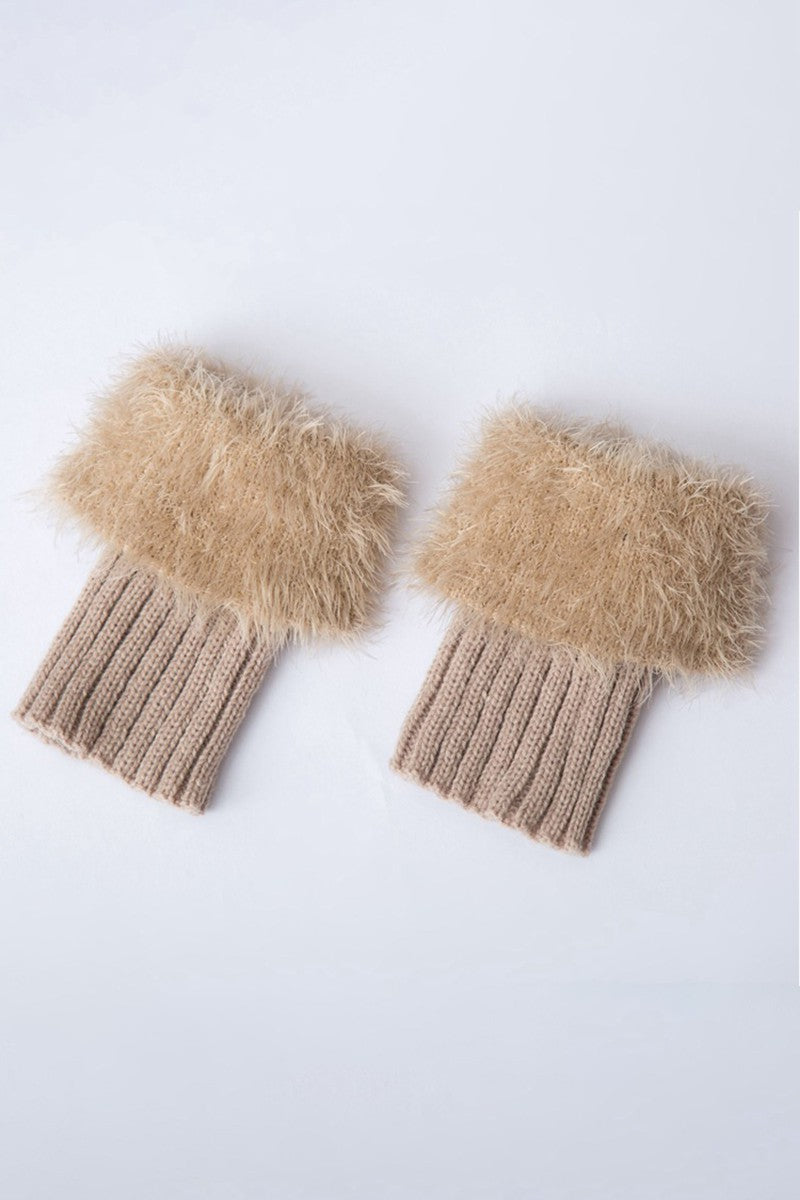 KNITTED FAUX FUR LEG WARMERS