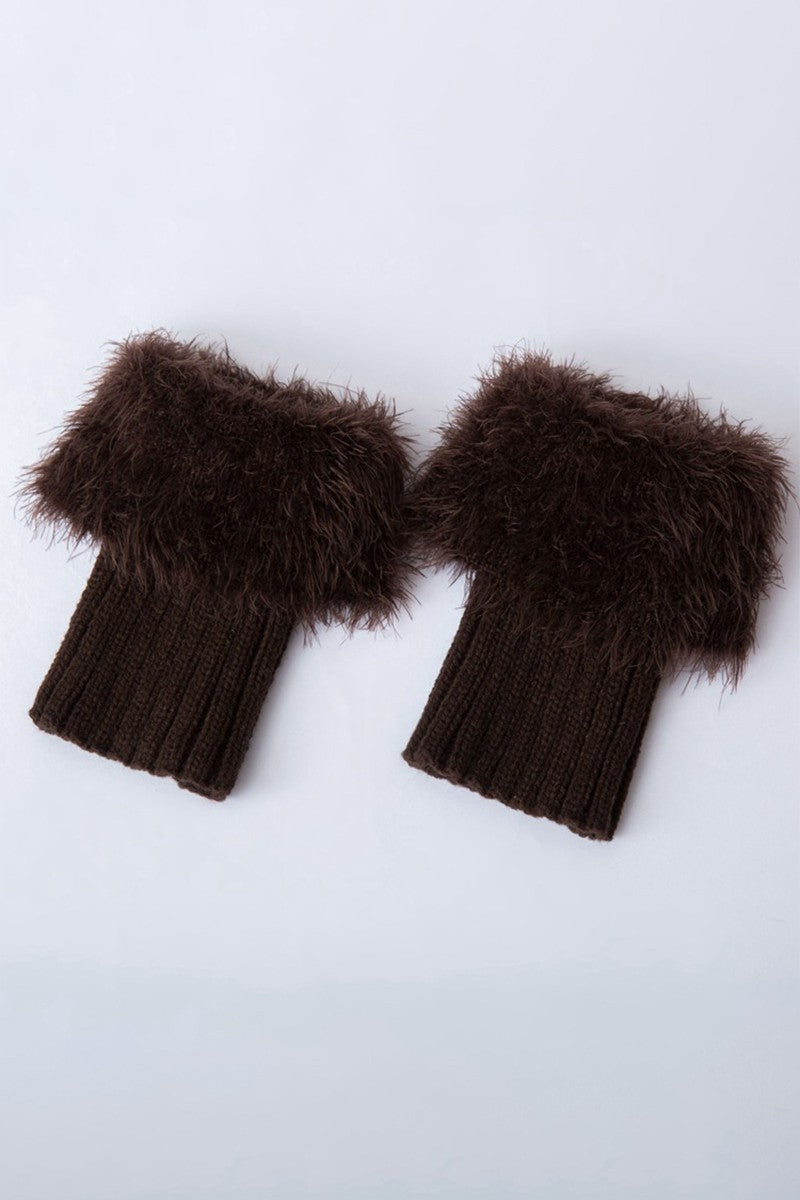 KNITTED FAUX FUR LEG WARMERS