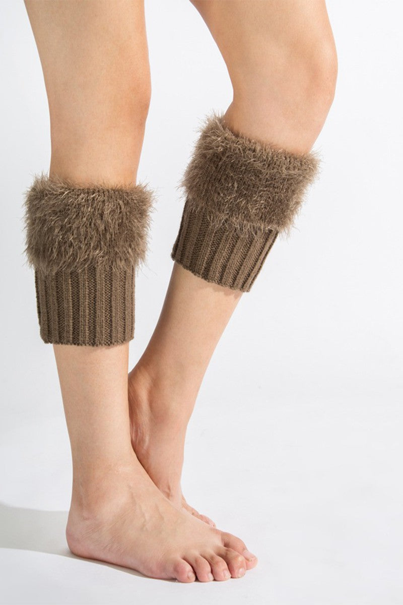 KNITTED FAUX FUR LEG WARMERS