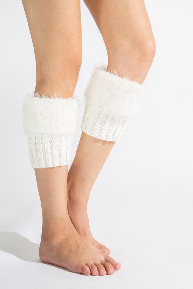 KNITTED FAUX FUR LEG WARMERS