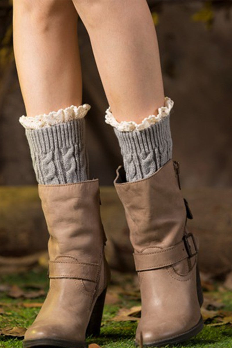 SHORT KNITTED LACE LEG WARMERS