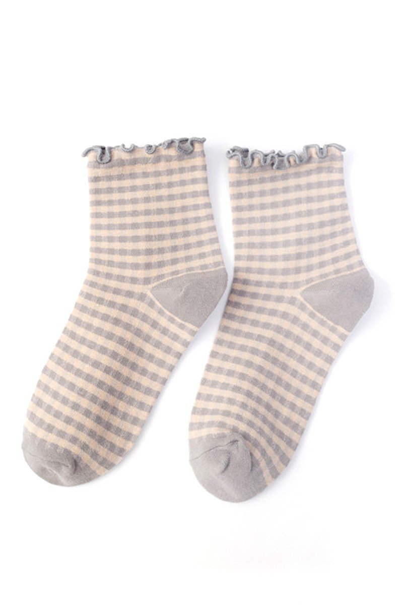 WOMEN’S FRILL CHECK PLAID PATTERN ANKLE SOCKS