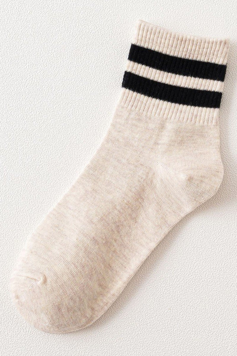 BASIC DAILY CASUAL FASHION SOCKS