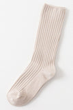 SOLID COLOR VERTICAL LINE SOCKS