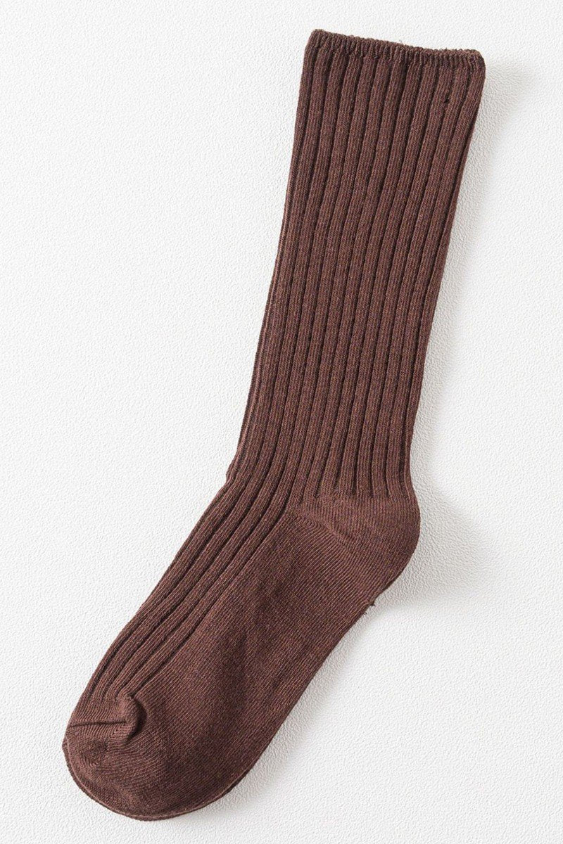 SOLID COLOR VERTICAL LINE SOCKS